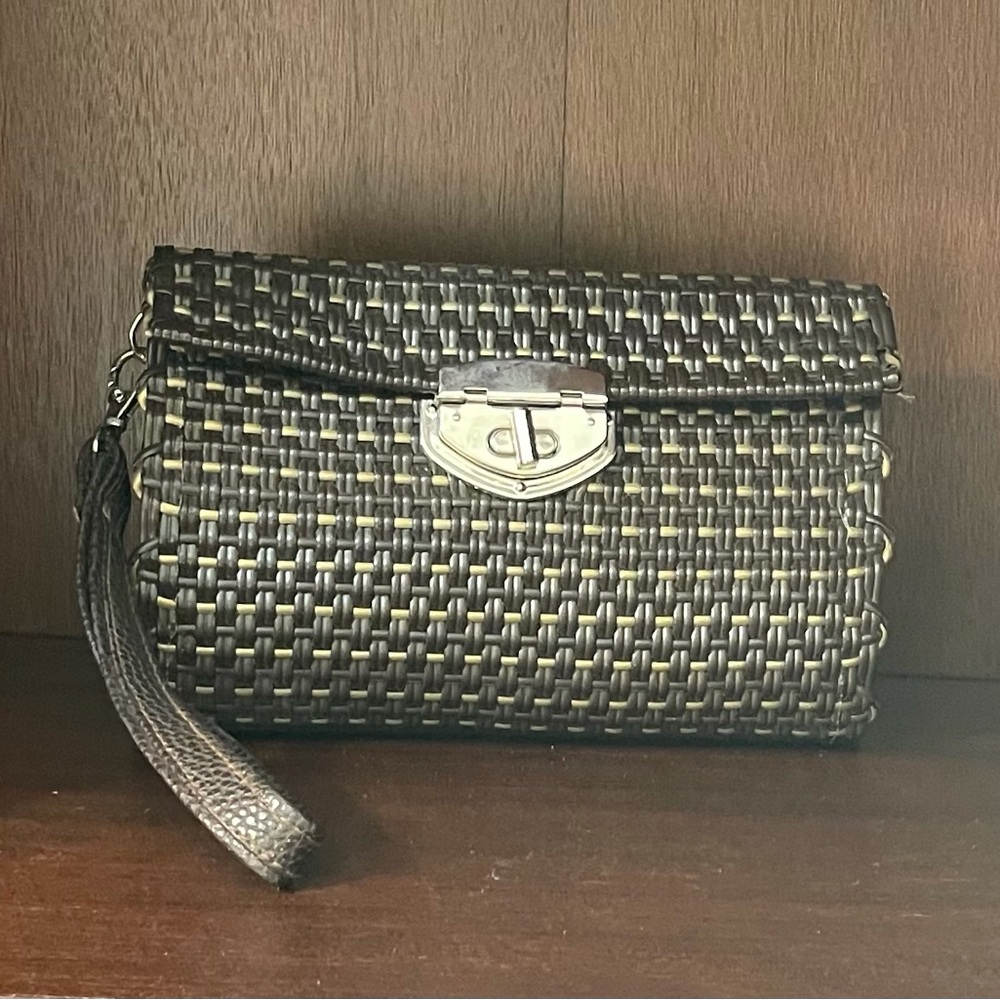 Mexican handwoven Mariconera NWOT
